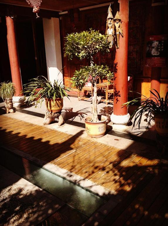 Yunxi Inn Lijiang  Bagian luar foto